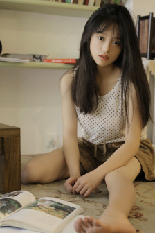 男生握女生的手