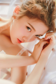 明星专题：卡蜜尔·古阿蒂